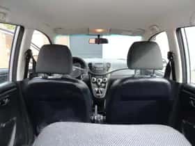 Hyundai i10 (2011) thumbnail 13