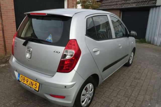 Hyundai i10 (2011) thumbnail 5