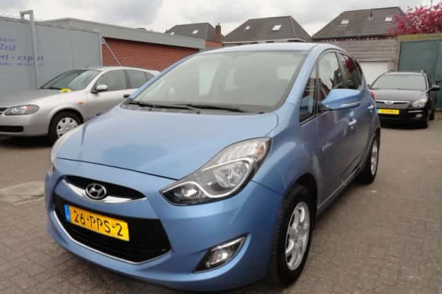 Hyundai ix20 (2011) thumbnail 2