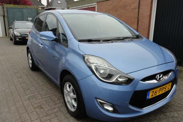 Hyundai ix20 (2011) thumbnail 3