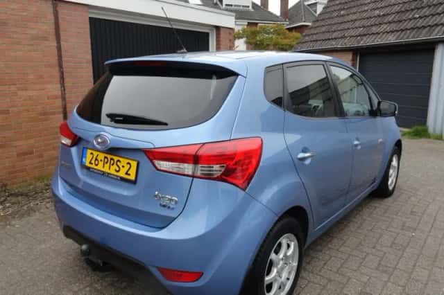 Hyundai ix20 (2011) thumbnail 5