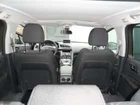 Peugeot 3008 (2010) thumbnail 13