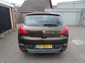 Peugeot 3008 (2010) thumbnail 7