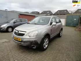 Opel Antara (2008) thumbnail 2