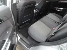 Opel Antara (2008) thumbnail 9