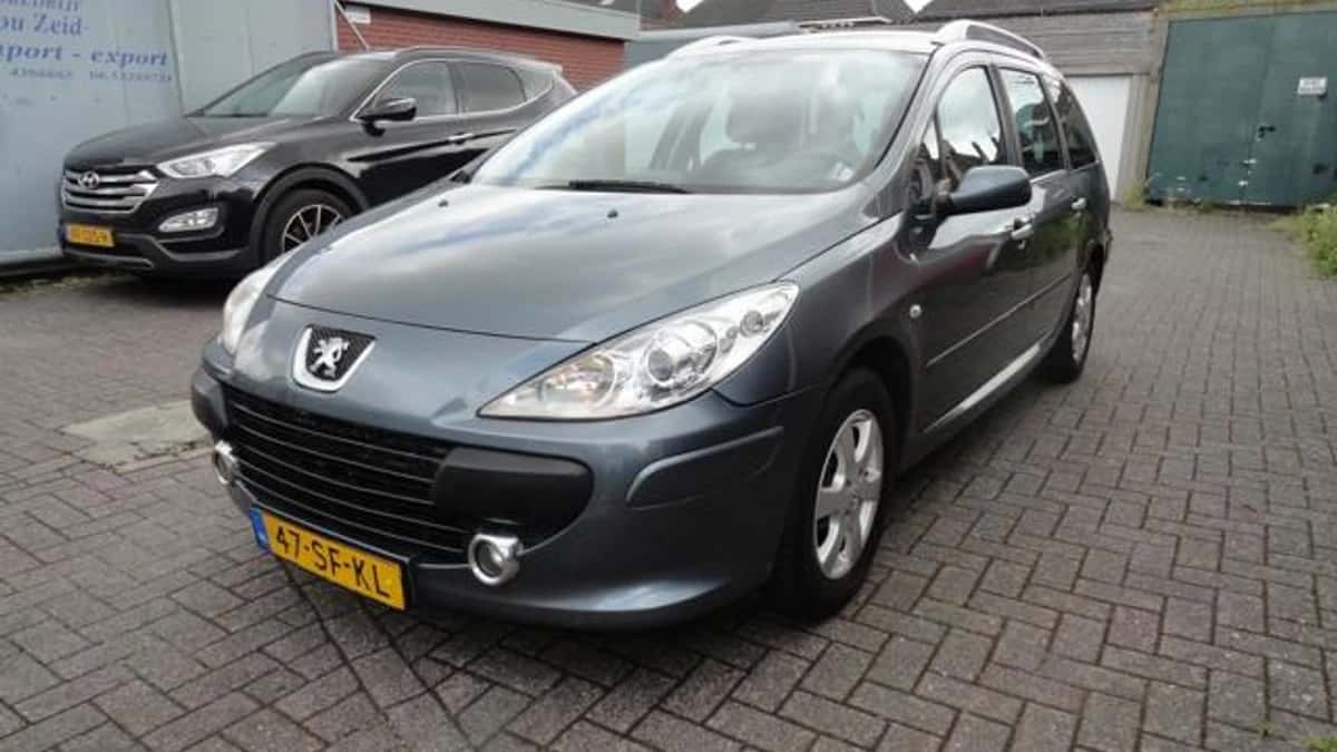 Peugeot 307 SW (2005) — foto 1