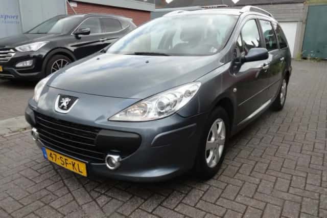 Peugeot 307 SW (2005) thumbnail 2