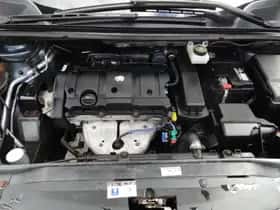 Peugeot 307 SW (2005) thumbnail 18