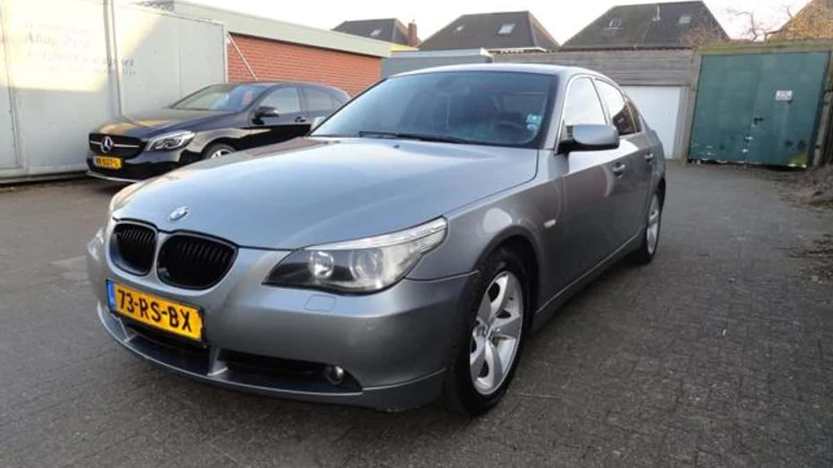 BMW 5-Serie (2005) — foto 1