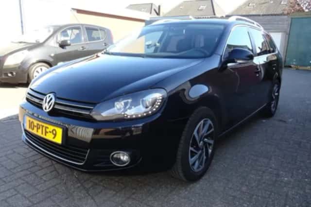 Volkswagen Golf (2011) thumbnail 1
