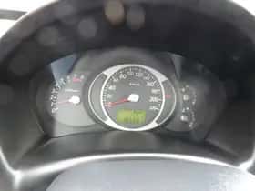 Hyundai Tucson (2009) thumbnail 15