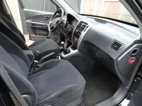 Hyundai Tucson (2009) thumbnail 10