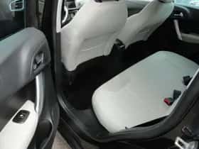 Citroën C3 (2010) thumbnail 9