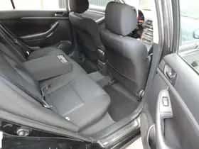Toyota Avensis (2008) thumbnail 11