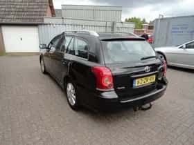 Toyota Avensis (2008) thumbnail 6