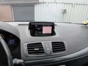 Renault Mégane (2015) thumbnail 9