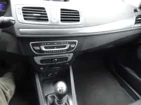 Renault Mégane (2015) thumbnail 10