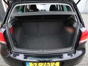 Volkswagen Golf (2009) thumbnail 12