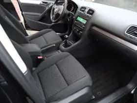 Volkswagen Golf (2009) thumbnail 10