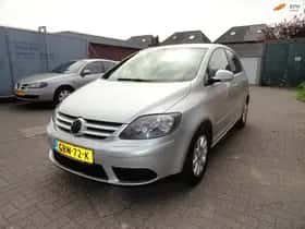 Volkswagen Golf (2005)