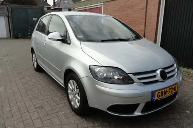 Volkswagen Golf (2005) thumbnail 3