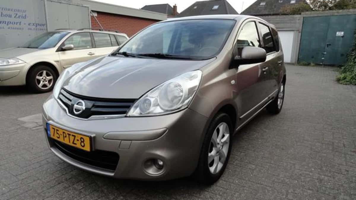 Nissan Note (2011) — foto 1