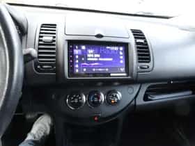Nissan Note (2011) thumbnail 15