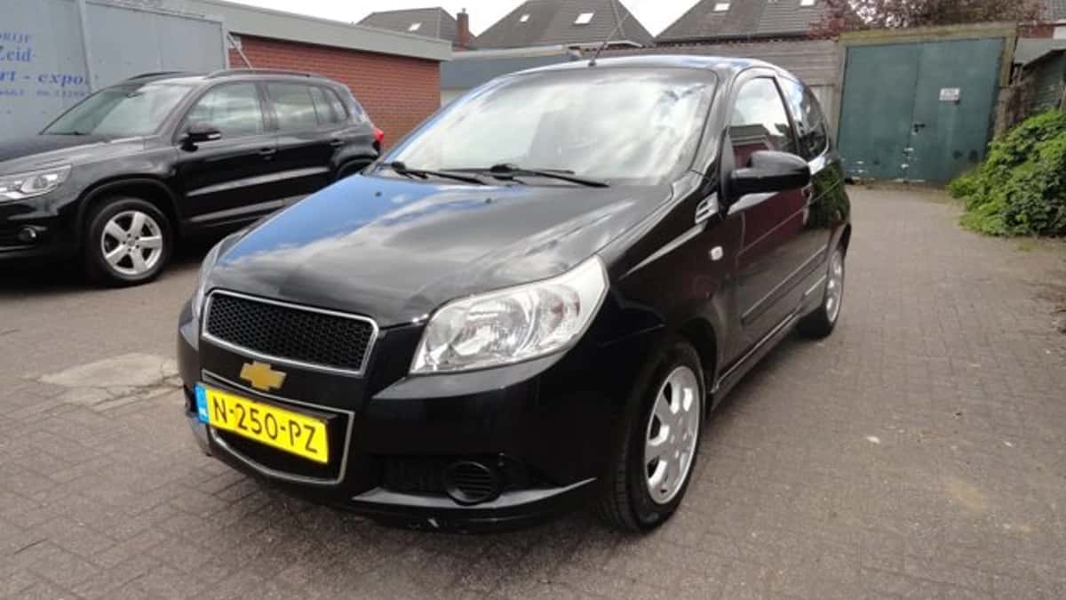Chevrolet Aveo (2009) — foto 1
