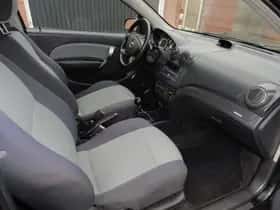 Chevrolet Aveo (2009) thumbnail 9