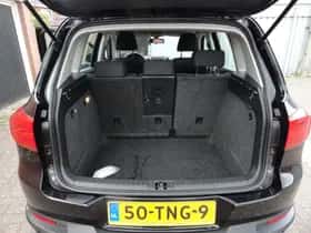 Volkswagen Tiguan (2012) thumbnail 12