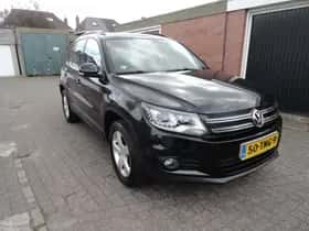 Volkswagen Tiguan (2012) thumbnail 3