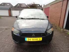 Mitsubishi Colt (2010) thumbnail 4