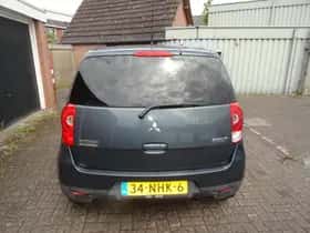 Mitsubishi Colt (2010) thumbnail 7