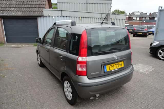 Fiat Panda (2010) thumbnail 5