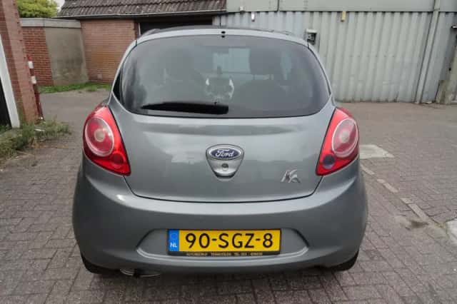 Ford Ka (2010) thumbnail 6