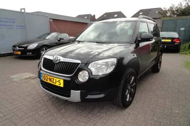 Škoda Yeti (2011) thumbnail 1