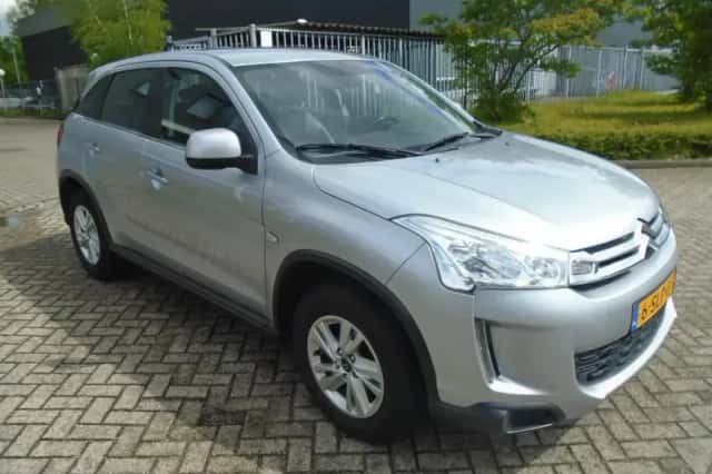 Citroën C4 Aircross (2013) thumbnail 2