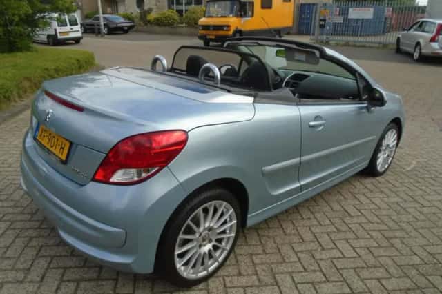 Peugeot 207 (2011) thumbnail 2