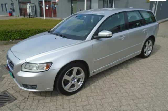 Volvo V50 (2010) thumbnail 1