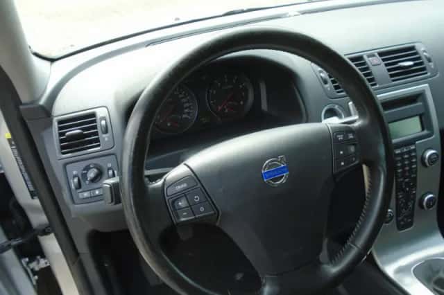 Volvo V50 (2010) thumbnail 6
