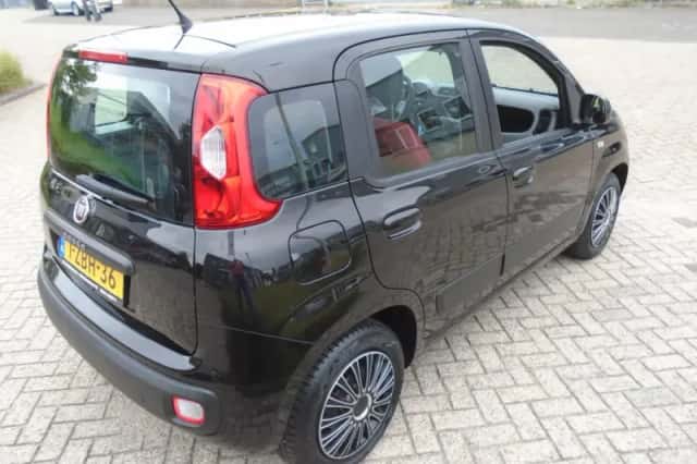 Fiat Panda (2014) thumbnail 3