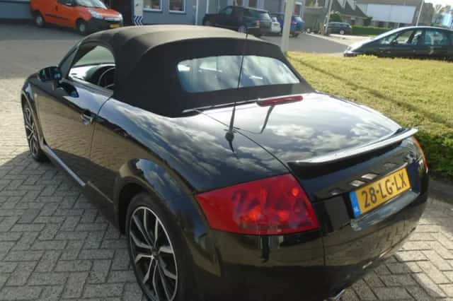 Audi TT (2001) thumbnail 4
