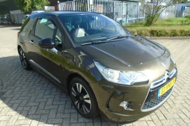 Citroën DS3 (2012) thumbnail 2