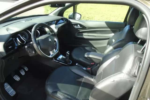 Citroën DS3 (2012) thumbnail 5