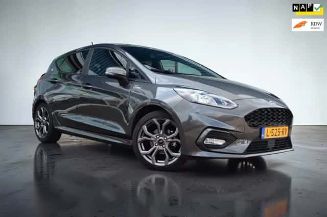 Ford Fiesta (2021) thumbnail 2