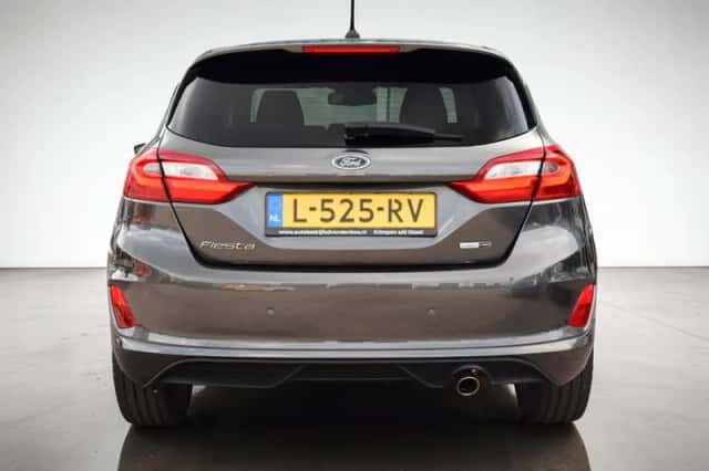 Ford Fiesta (2021) thumbnail 5
