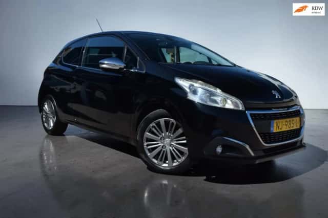 Peugeot 208 (2016) thumbnail 2