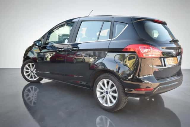 Ford B-Max (2015) thumbnail 5