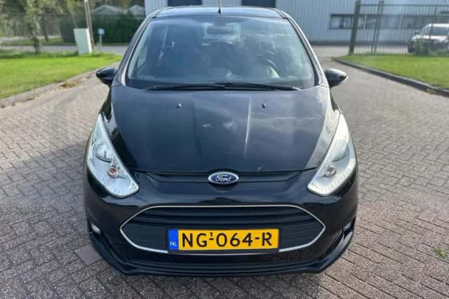 Ford B-Max (2013) thumbnail 2