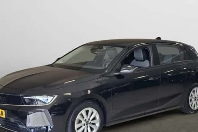 Opel Astra (2023) thumbnail 1